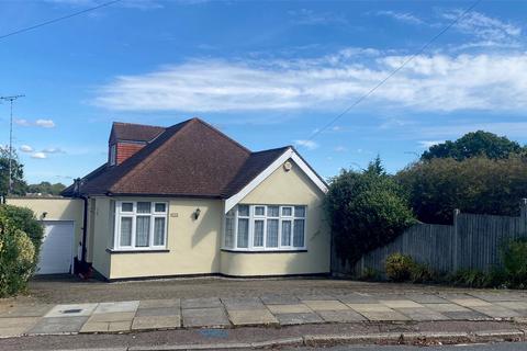 4 bedroom bungalow for sale, King Edward Road, Barnet, EN5