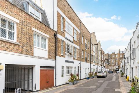 3 bedroom flat to rent, Brook Mews North, Paddington, London, W2