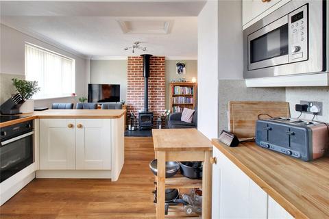 53 Cottinghams Drive, Norwich, NR6 6PS