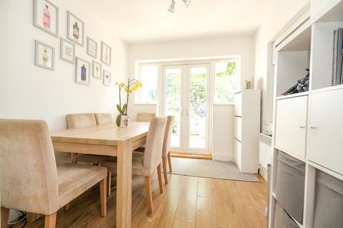 7 Littlejohn Road, Orpington, BR5 2BX