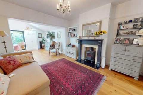 7 Cakebridge Road, Cheltenham, GL52 3HL