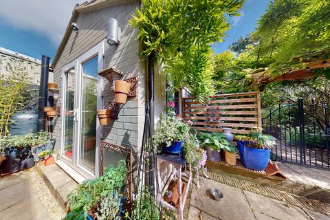 7 Cakebridge Road, Cheltenham, GL52 3HL