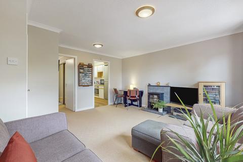 1 bedroom flat for sale, Tibbermore Road, Glasgow G11