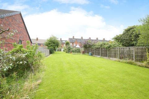 4 bedroom semi-detached house for sale, Grange Road, Hartshill