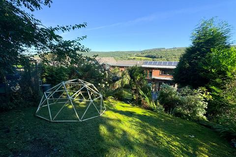 18 Birch Grove, Oughtibridge, Sheffield, S35 0FG