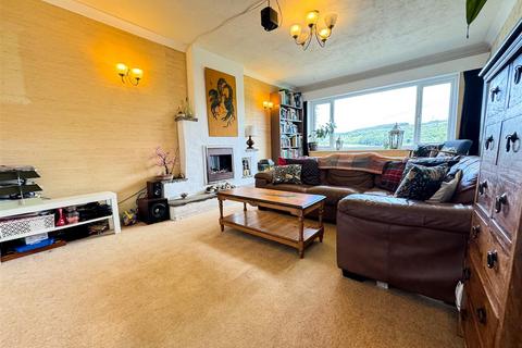 18 Birch Grove, Oughtibridge, Sheffield, S35 0FG