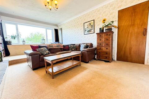 18 Birch Grove, Oughtibridge, Sheffield, S35 0FG