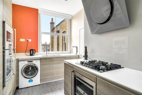 4 bedroom apartment to rent, Queen's Gate Terrace, London, SW7