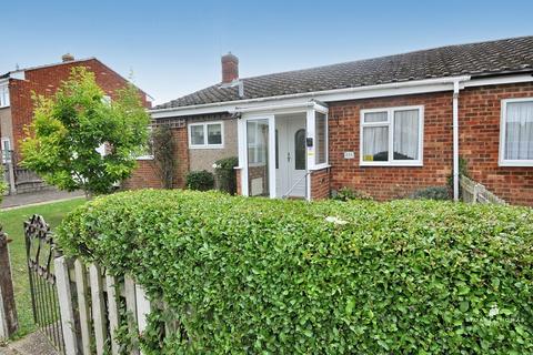 2 bedroom semi-detached bungalow for sale, Overton Road, Benfleet