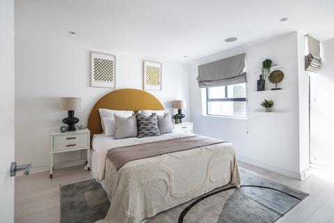 2 Bouton Place, London, N1 1TR