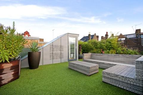 2 Bouton Place, London, N1 1TR