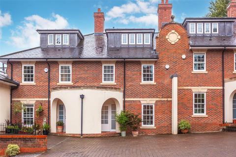 21 Quoitings Drive, Marlow, SL7 2PD
