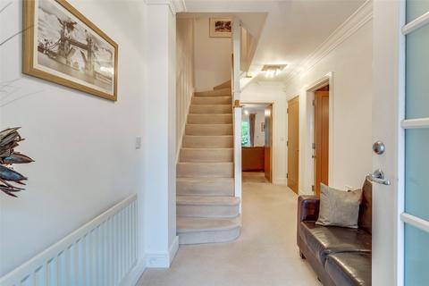 21 Quoitings Drive, Marlow, SL7 2PD