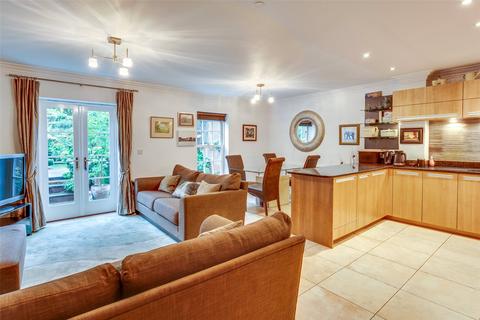 21 Quoitings Drive, Marlow, SL7 2PD
