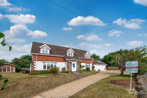 4 bedroom detached house for sale, Town Lane, Chale Green