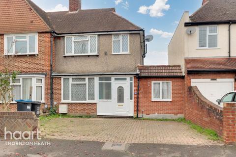 4 bedroom semi-detached house for sale, Carisbrooke Road, MITCHAM