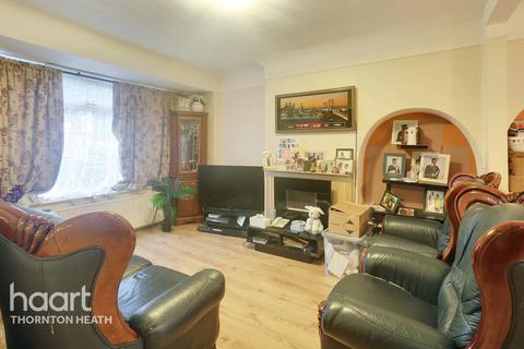 4 bedroom semi-detached house for sale, Carisbrooke Road, MITCHAM