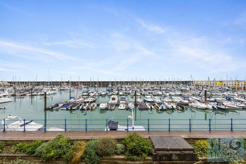 3 bedroom apartment for sale, Merton Court, Brighton Marina Village, Brighton