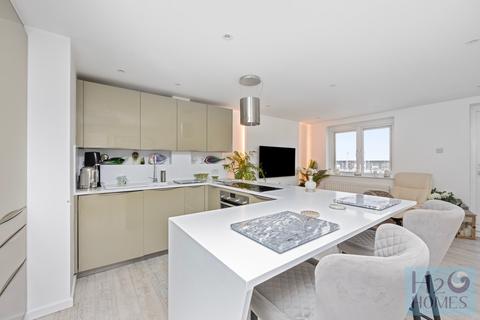 3 bedroom apartment for sale, Merton Court, Brighton Marina Village, Brighton