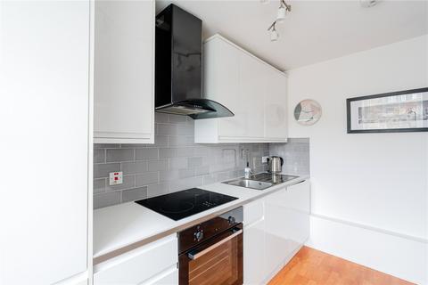 91/12 Constitution Street, Edinburgh, EH6 7AE