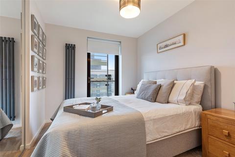 2 bedroom flat for sale, 13/7, 16 Castlebank Place, Glasgow Harbour, Glasgow, G11