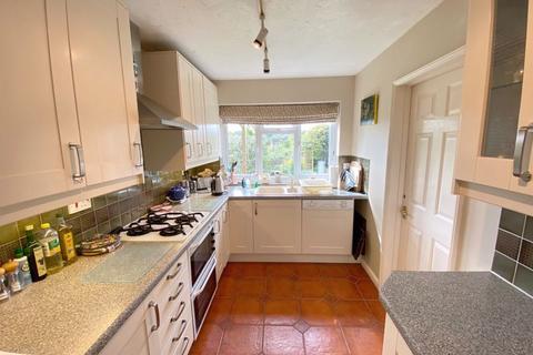 5 Bradfield Close, Warminster, BA12 9JT