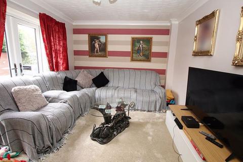 4 bedroom detached house for sale, ST. NICHOLAS DRIVE, WYBERS WOOD