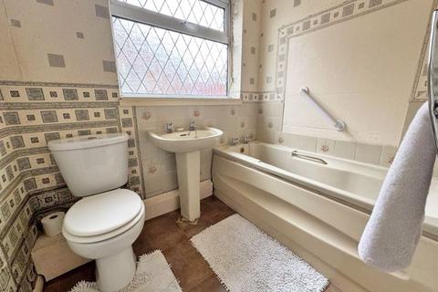 3 bedroom semi-detached bungalow for sale, CURZON AVENUE, CLEETHORPES