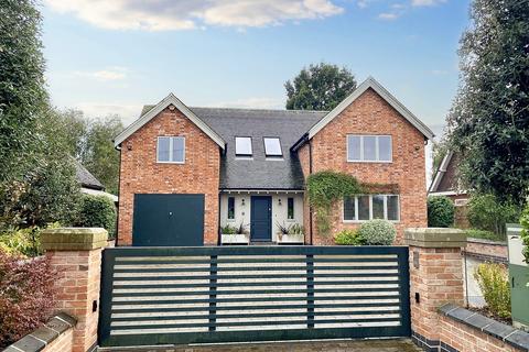 4 bedroom detached house for sale, Alrewas Road, Kings Bromley