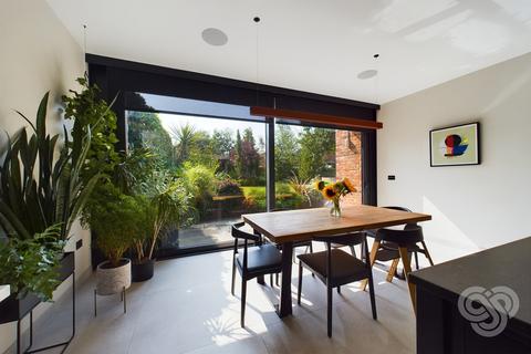 18 Alrewas Road, Kings Bromley, Burton-on-trent, DE13 7HW
