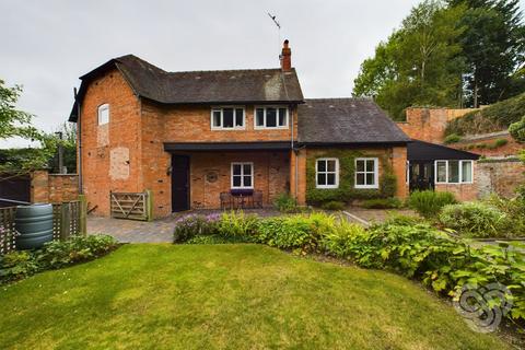 3 bedroom house for sale, Castle Street, Tutbury