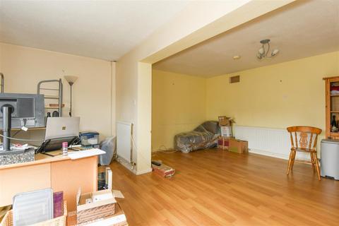 66 Drynham Road, Trowbridge, BA14 0PF