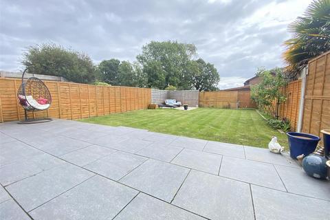 undefined, Hinchliffe Road, Poole BH15