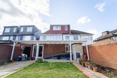 5 bedroom semi-detached house for sale, Fern Lane, Hounslow