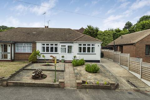 3 bedroom bungalow for sale, Squires Way, Wilmington