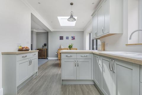 75 Squires Way, Dartford, DA2 7NN