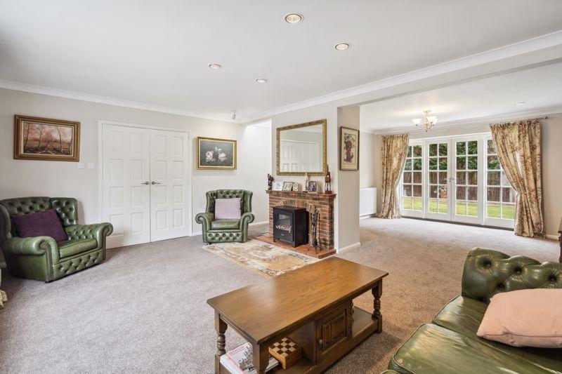 Parsonage Lane, Farnham Common 6 bed house for sale £1,300,000