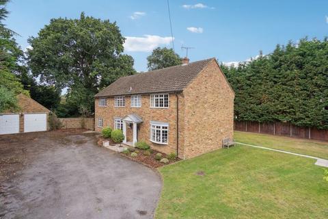 Burwood House Parsonage Lane, Farnham Common, Slough, SL2 3PA