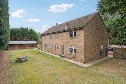 Burwood House Parsonage Lane, Farnham Common, Slough, SL2 3PA