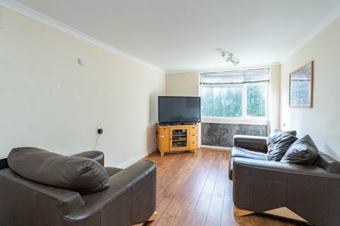 37a Hampstead Road, Dorking, RH4 3AG