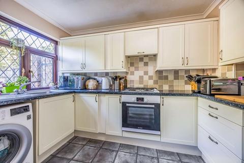 3 bedroom terraced house for sale, Station Road, Portsmouth