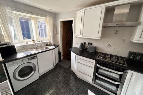 39 Claverdon Drive, Great Barr, Birmingham, B43 5HR