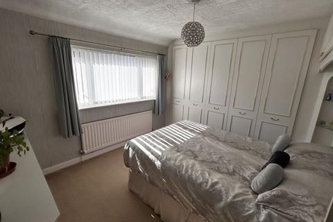 39 Claverdon Drive, Great Barr, Birmingham, B43 5HR