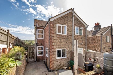 3 bedroom end of terrace house for sale, Denbigh Road, Tunbridge Wells TN4