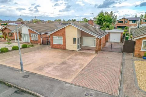 2 bedroom detached bungalow for sale, Ullswater Avenue, St Nicolas Park