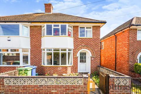 4 bedroom semi-detached house to rent, Piper Street, Headington, OX3 7AR