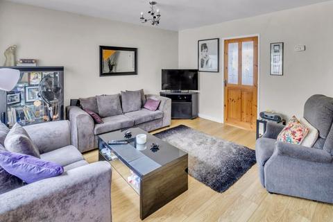 2 bedroom end of terrace house for sale, Oakley Street, Littleborough, OL15 8RQ