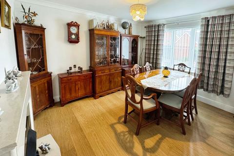 4 bedroom detached house for sale, Old Church Close, Bridgend CF33