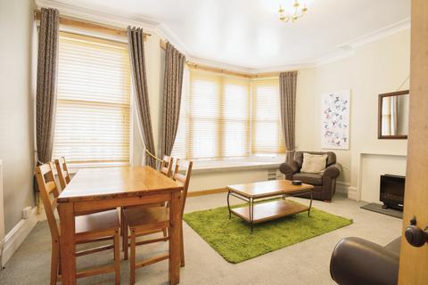 2 bedroom flat to rent, Shirley Road