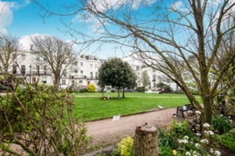 1 bedroom flat to rent, Norfolk Square, Brighton, BN1 2PB